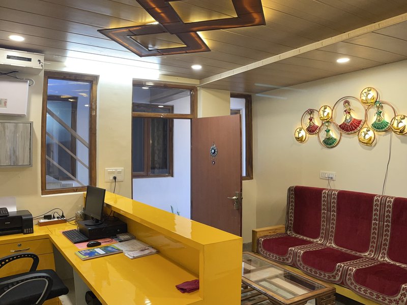 Reception lobby