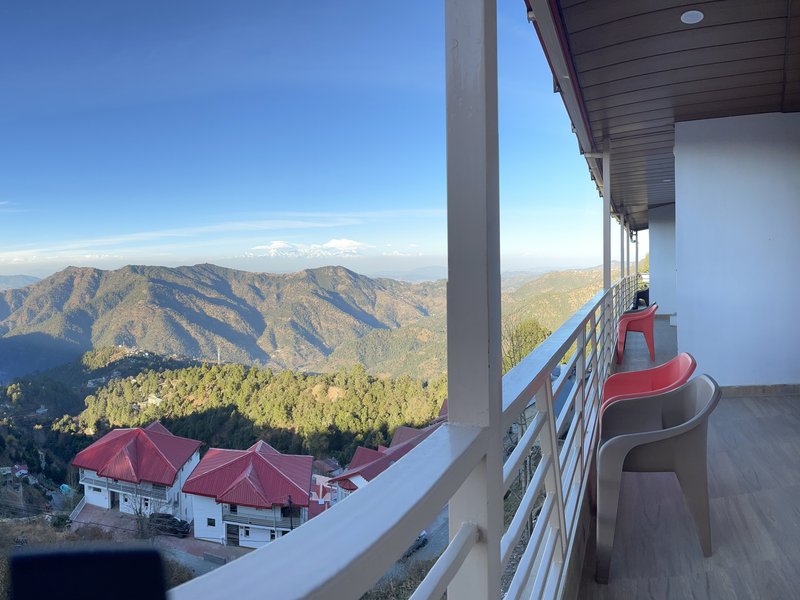 Super Deluxe balcony